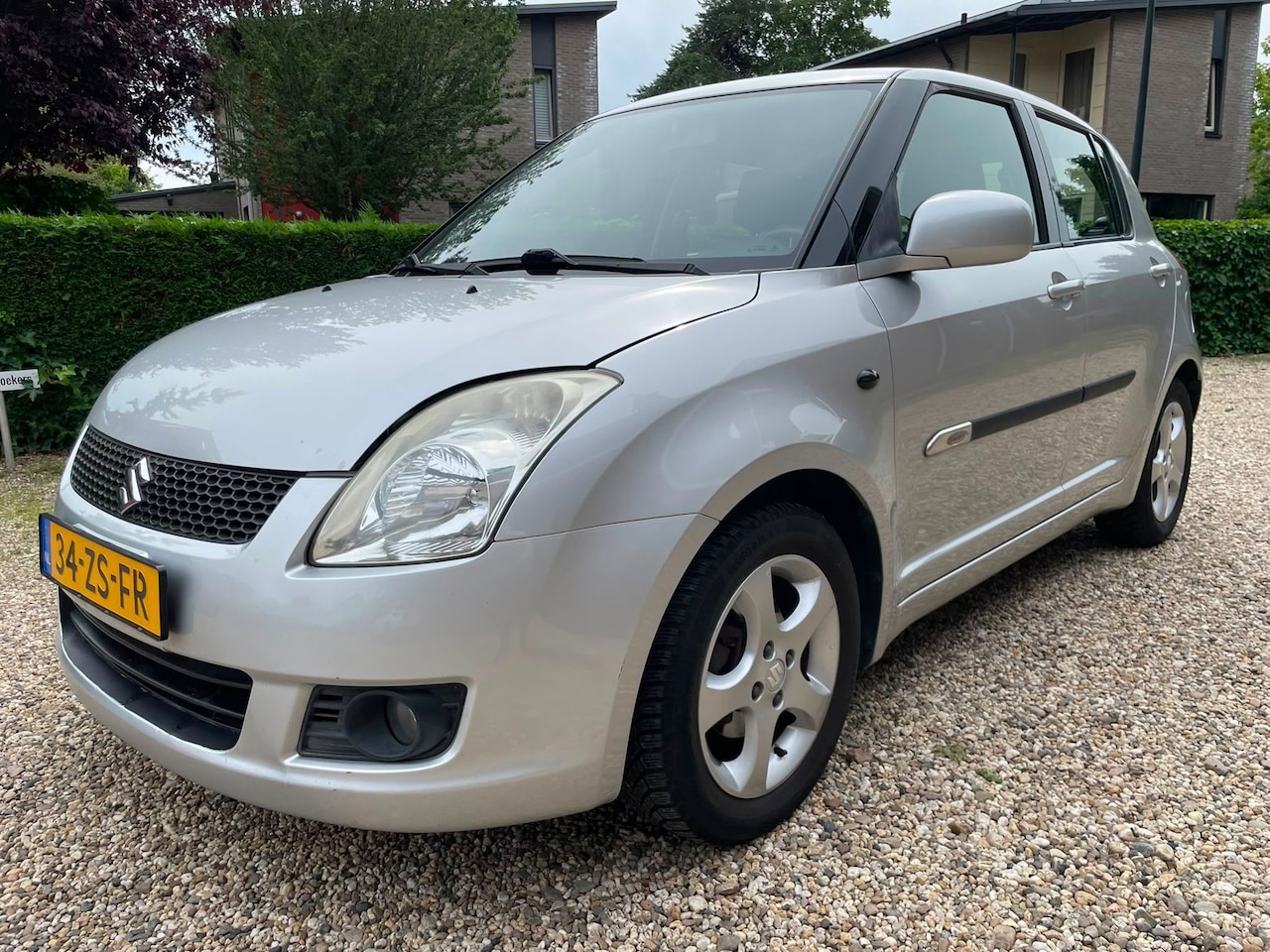 Suzuki Swift - 1.3 Shogun 1.3 Shogun - AutoWereld.nl