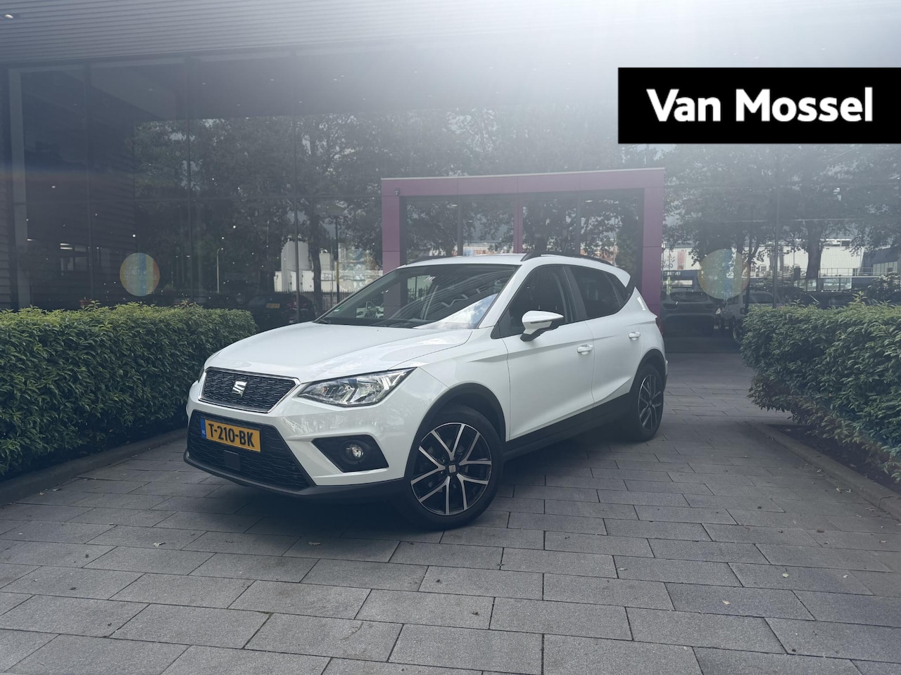 SEAT Arona - 1.0 TSI Style Business Intense Plus | WORDT VERWACHT | APPLE CARPLAY - ANDROID AUTO | STOE - AutoWereld.nl