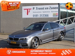 BMW 5-serie - 530e iPerformance Executive M-Sport Panoramadak/Head-Up Display/Apple carplay/Sfeerverlich