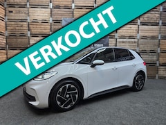 Volkswagen ID.3 - Pro Business 59 kWh IQ FL Camera Sfeer PDC HUD El stoelen 18"LM