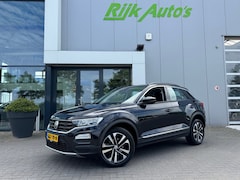 Volkswagen T-Roc - 1.5 TSI Sport Business R
