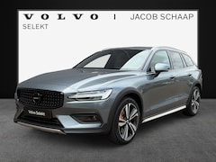 Volvo V60 Cross Country - B5 AWD / 19" Velgen / Stoel massage / Stoel ventilatie + verwarming / Black pack /