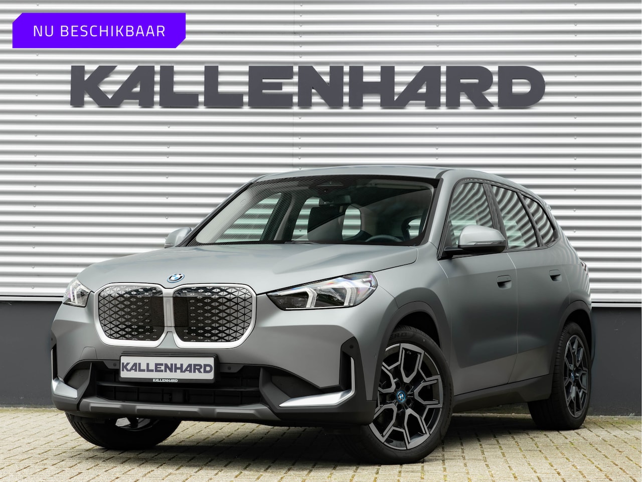 BMW iX1 - eDrive20 - 67kWh - Memoryzetel - Massage - Harmen Kardon - Camera - AutoWereld.nl