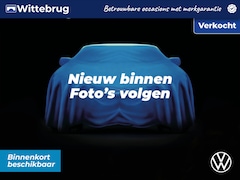 Volkswagen T-Cross - 1.5 TSI 150pk R-Line DSG AUTOMAAT / Navigatie / LM 17 inch / IQ LED / Camera / Park Assist
