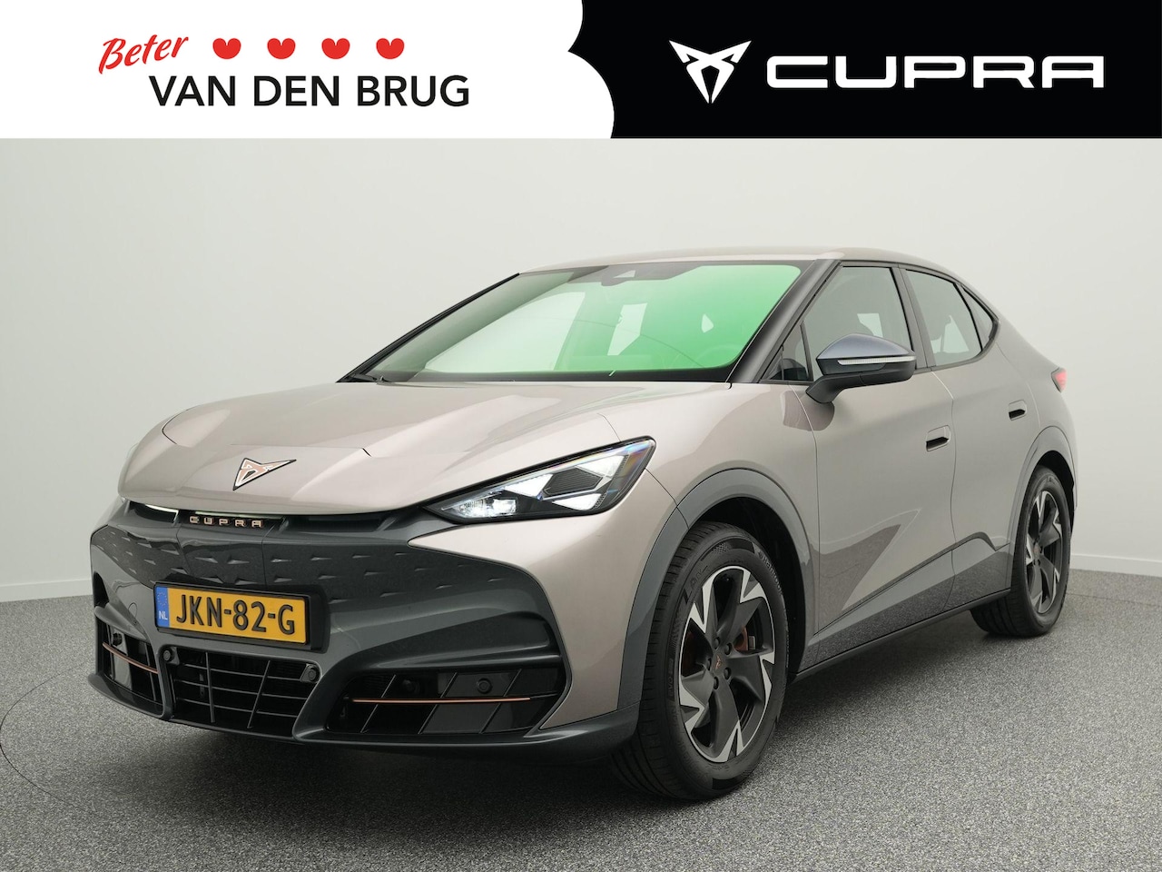 CUPRA Tavascan - 82 kWh 286pk | Stoelverwarming | Achteruitrijcamera | Adaptieve Cruise Control | Warmtepom - AutoWereld.nl