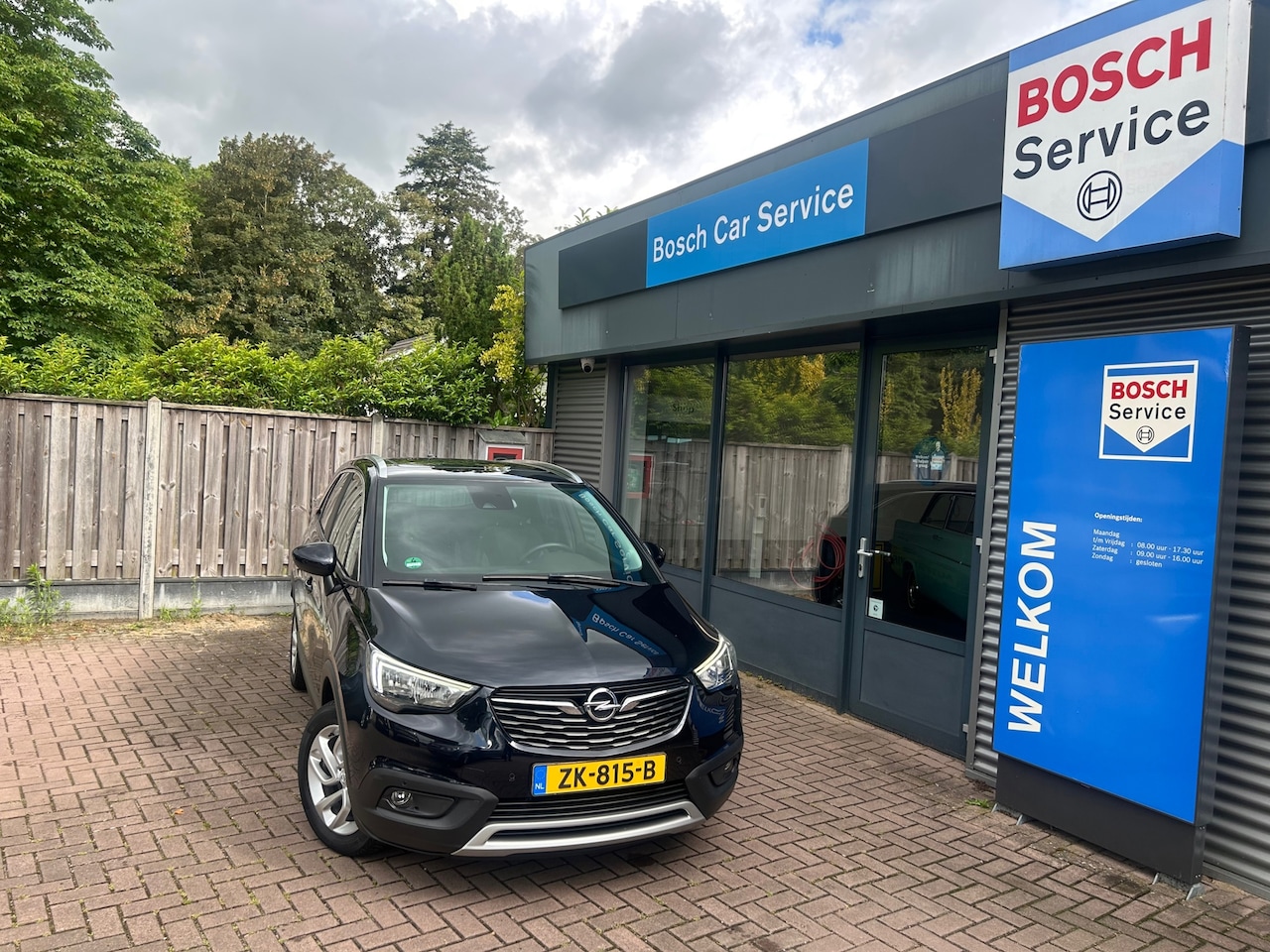 Opel Crossland X - INNOVATION 1.2T AUTOMAAT Navi, Panodak, A. Camera - AutoWereld.nl