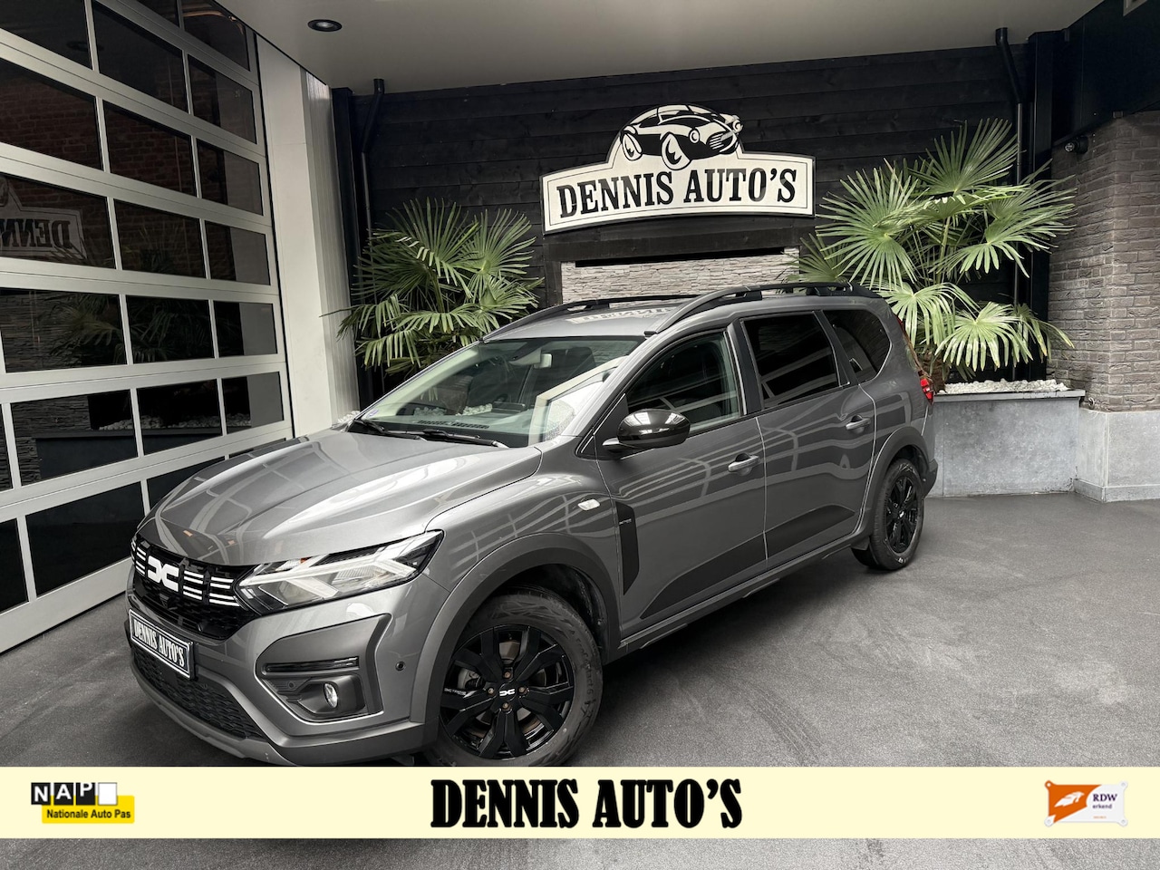 Dacia Jogger - 1.6 Hybrid 140 Expression 7 Persoons - AutoWereld.nl