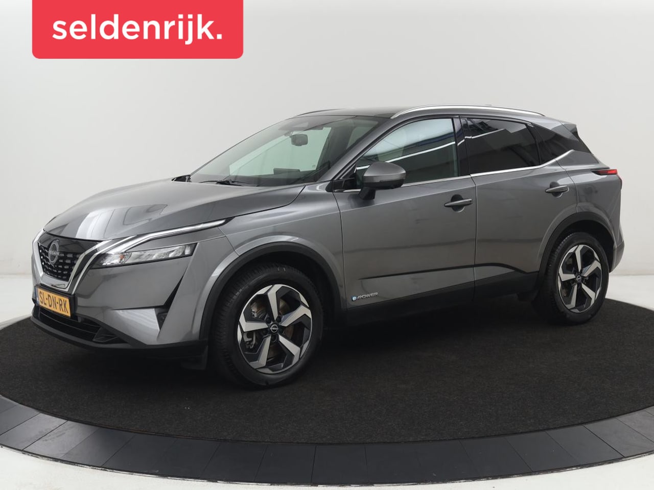 Nissan Qashqai - 1.5 e-Power N-Connecta | Panoramadak | 360 Camera | Adaptive cruise | Carplay | Navigatie - AutoWereld.nl