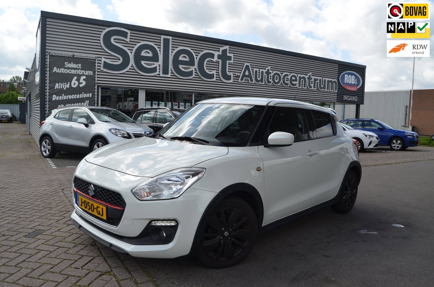 Suzuki Swift - 1.2 Select Smart Hybrid| SPORT|NAVI|LMWIEL| - AutoWereld.nl