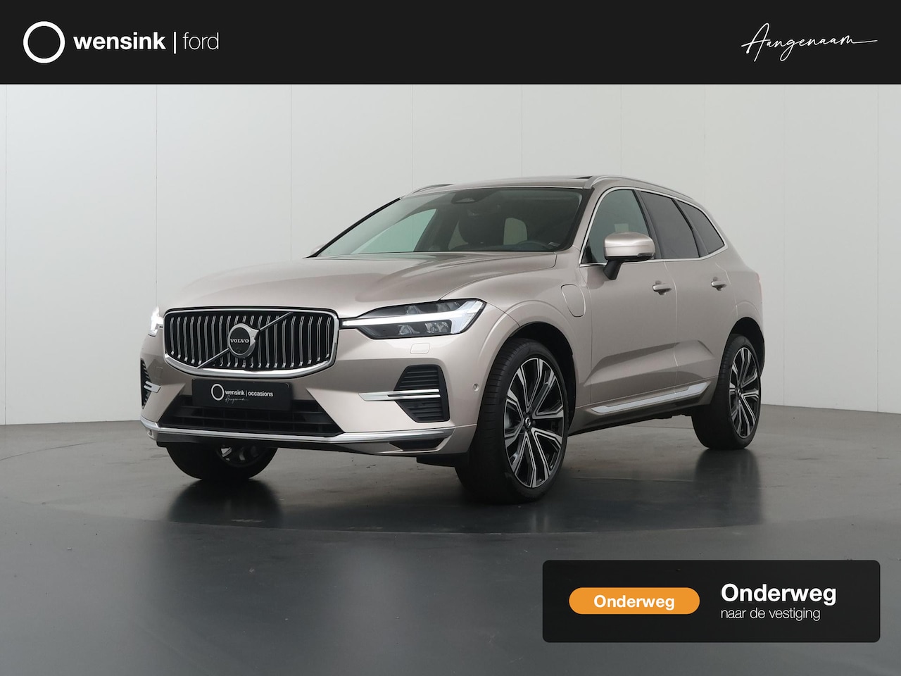 Volvo XC60 - 2.0 T8 Plug-in hybrid AWD Ultimate Bright | Panoramadak | Luchtvering | Bowers & Wilkins | - AutoWereld.nl