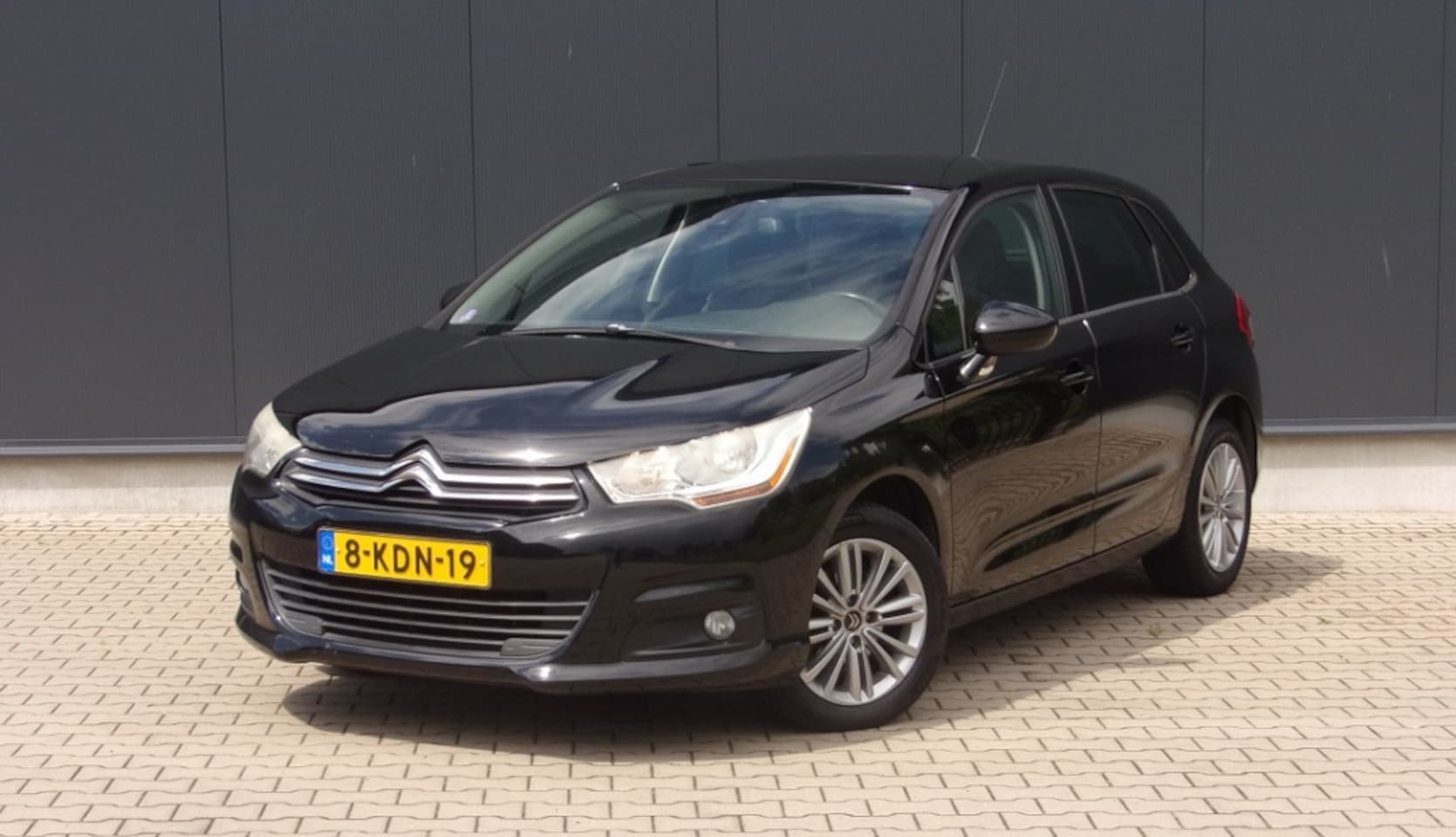 Citroën C4 - 1.6 VTi Business | 1 eigenaar | Trekhaak | Navigatie - AutoWereld.nl