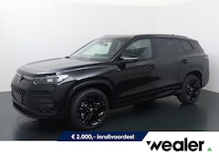 Volkswagen Tayron - R-Line Edition 1.5 eHybrid 150 kW / 204 PK DSG | Black Style | Panoramadak | Trekhaak met