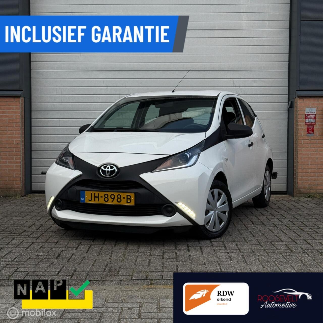 Toyota Aygo - 1.0 VVT-i x GARANTIE/NAP/APK/BLUETOOTH/LAGE KM - AutoWereld.nl