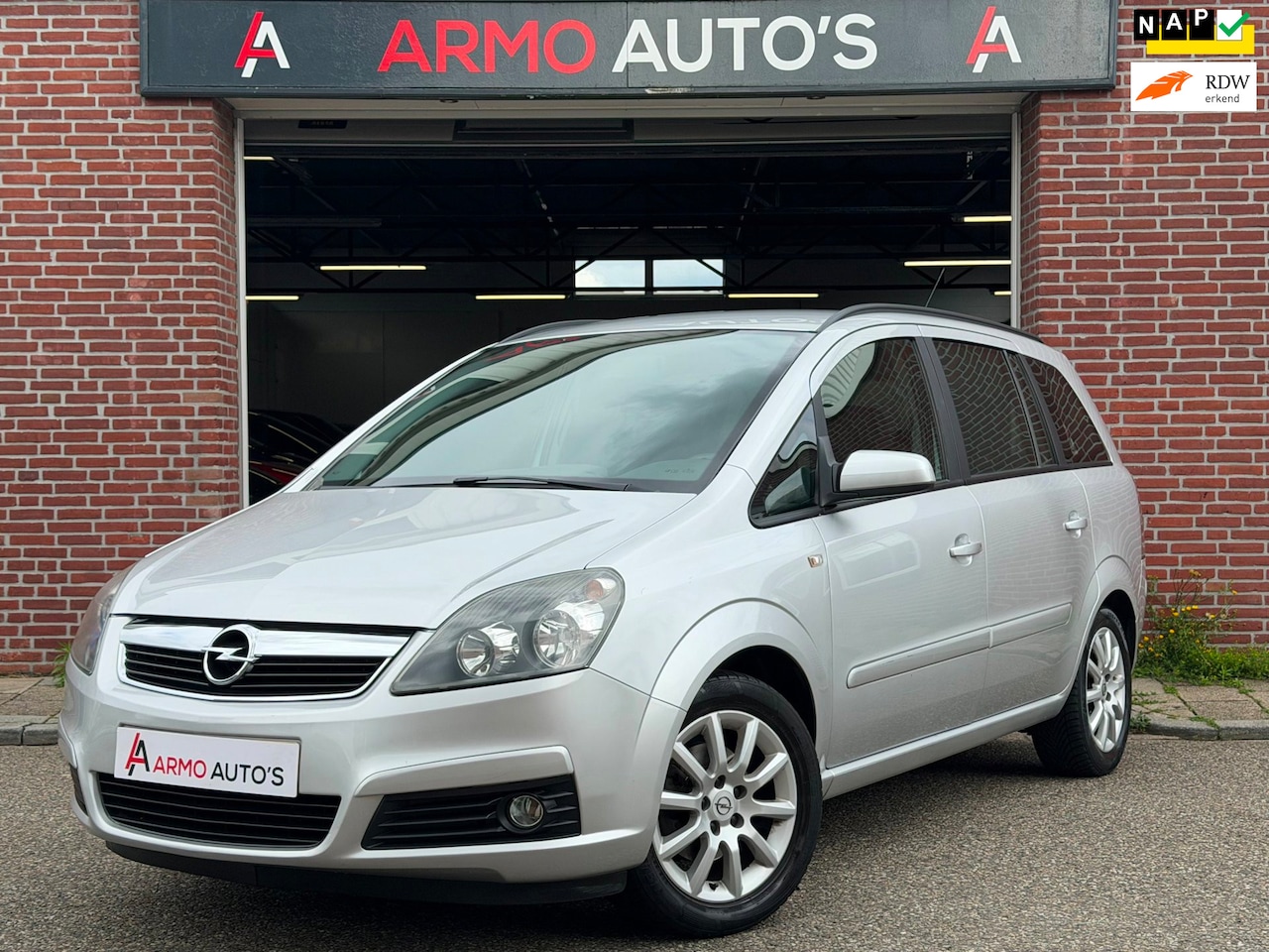 Opel Zafira - 1.6 Temptation | Airco | Cruise | 7 pers | Rijklaar - AutoWereld.nl