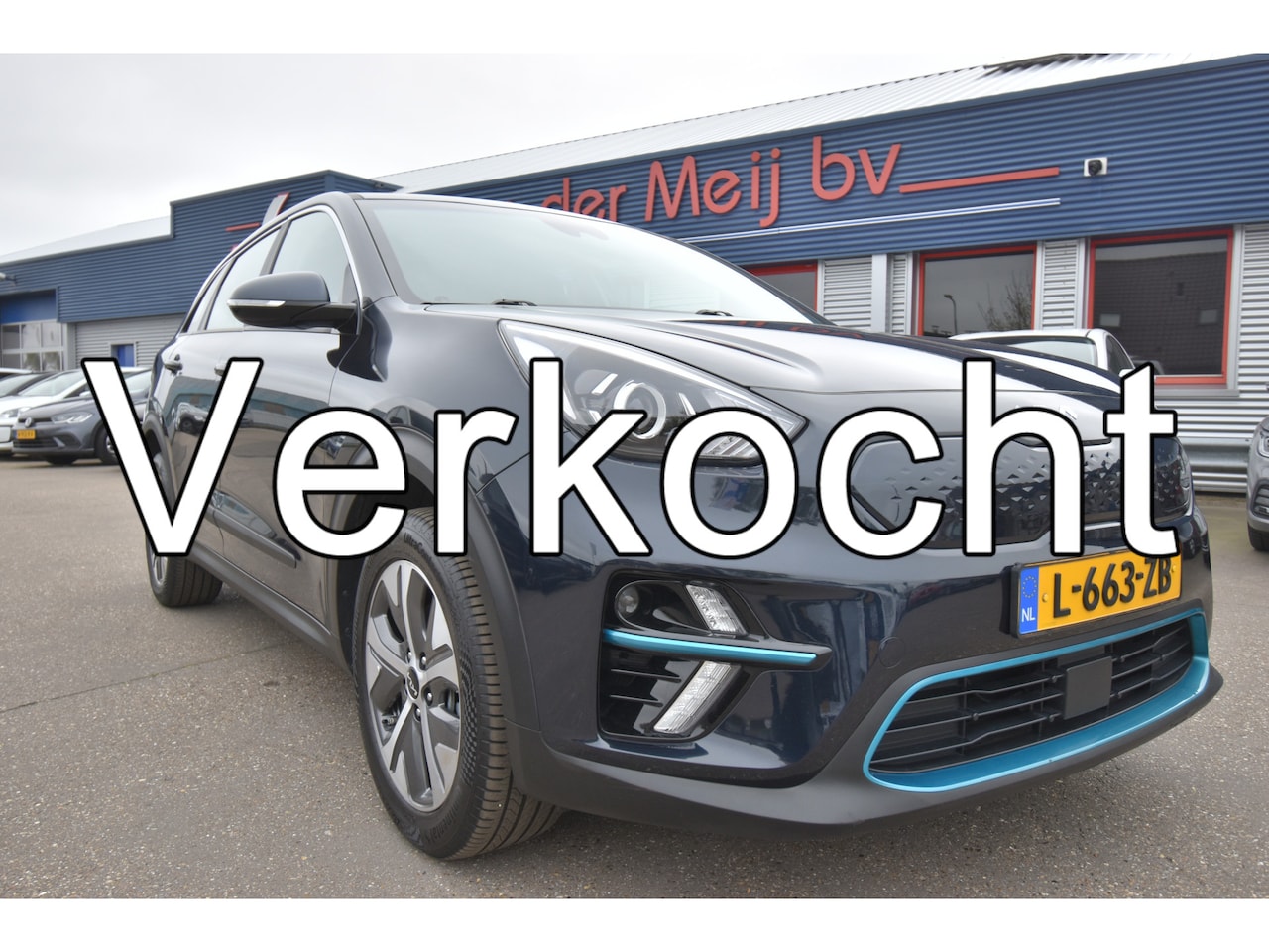 Kia e-Niro - ComfortLine 39 kWh , SOH 95.2 % , CLIMATR , CR CONTR , NAVI VIA APP , A UITRIJ CAM , LMV17 - AutoWereld.nl