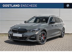 BMW 3-serie Touring - 330e xDrive M Sport Automaat / Trekhaak / Panoramadak / Sportstoelen / Comfort Access / Ac