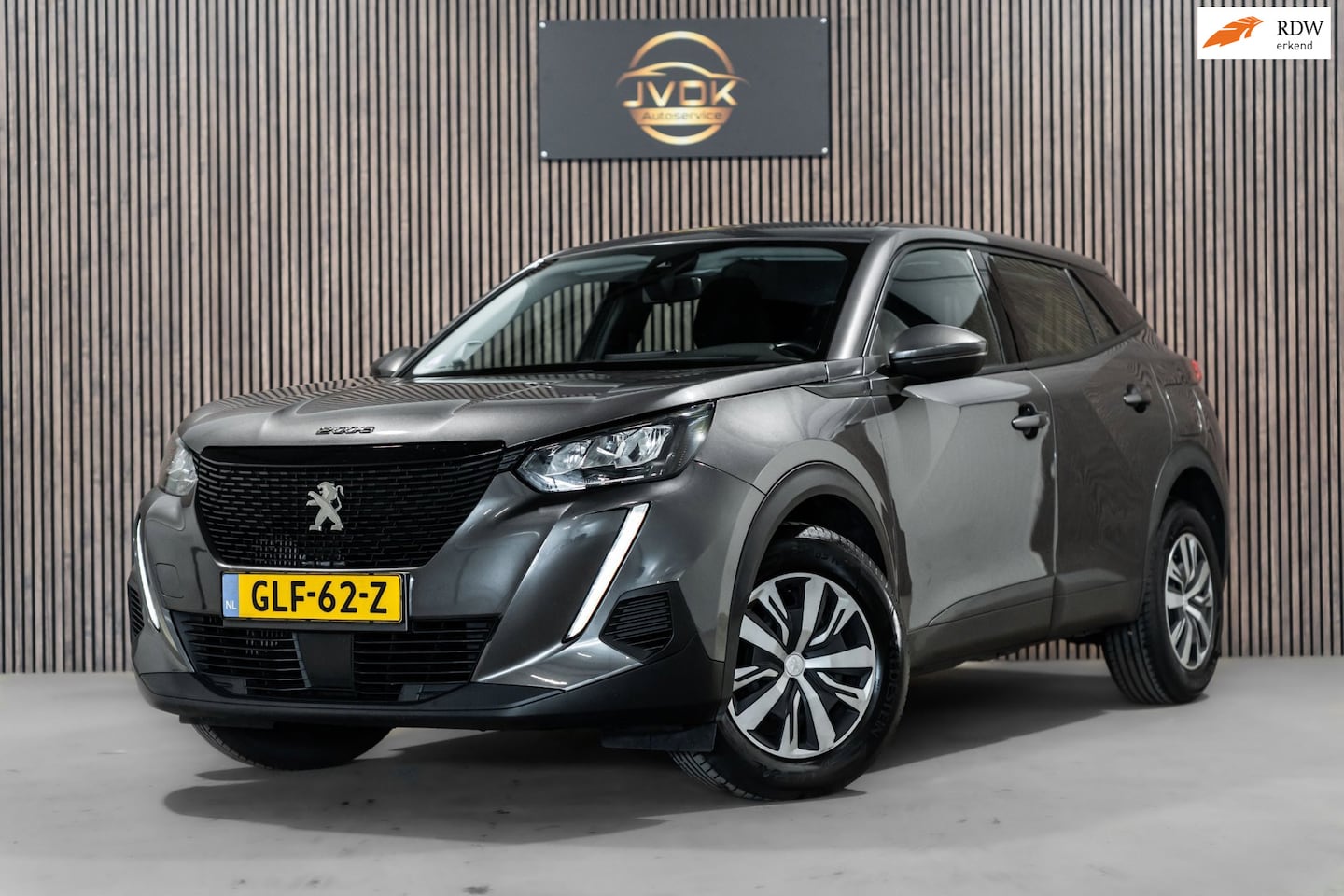 Peugeot 2008 - 1.2 PureTech Active NAVI PDC - AutoWereld.nl