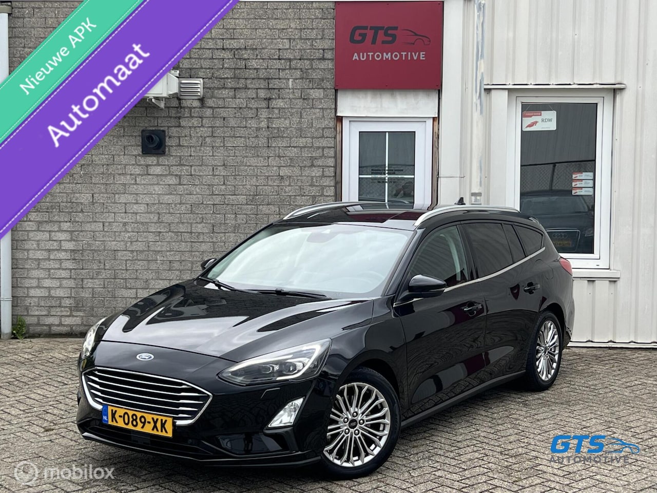 Ford Focus Wagon - 1.0 EcoBoost Titanium Buss. Volle uitvoerin - AutoWereld.nl