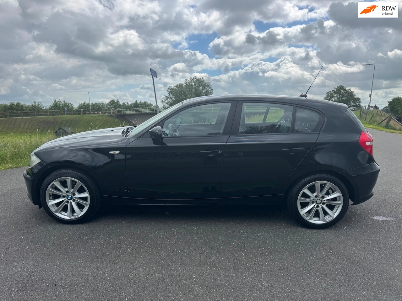 BMW 1-serie - 116i Business Line 116i Business Line - AutoWereld.nl