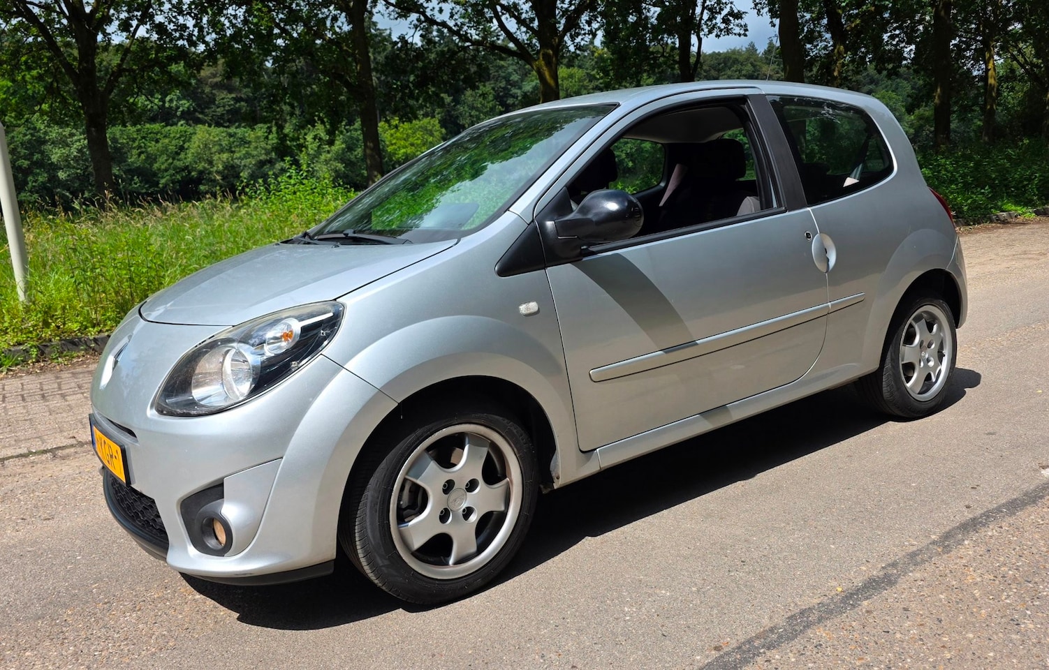 Renault Twingo - 1.2 Dynamique - APK T/M 24-03-2027 - Airco - - AutoWereld.nl