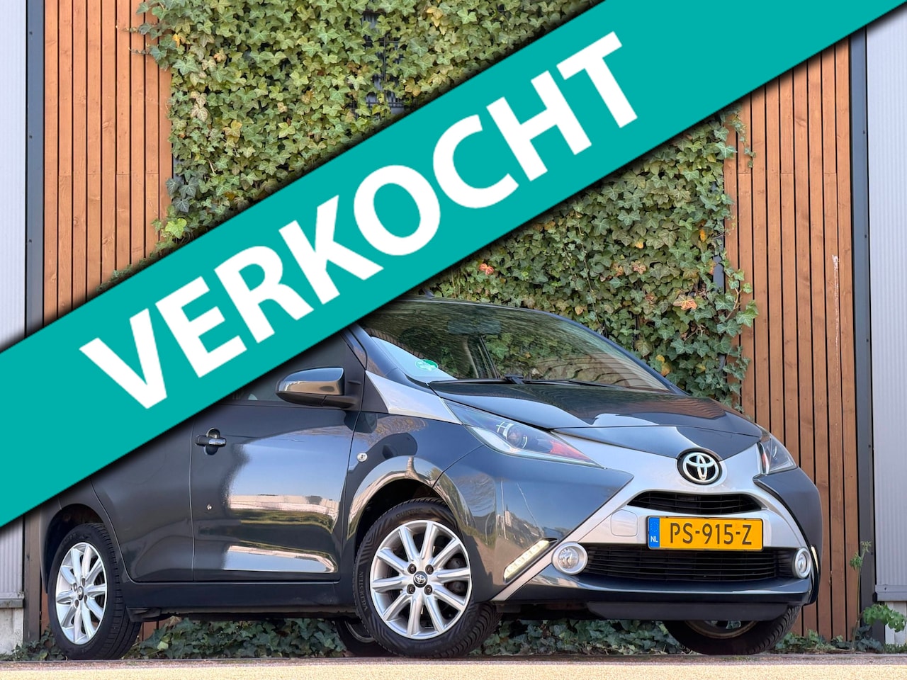 Toyota Aygo - 1.0 VVT-i x-clusiv|CAMERA|AIRCO|5DRS|STUUR BEDIENING - AutoWereld.nl