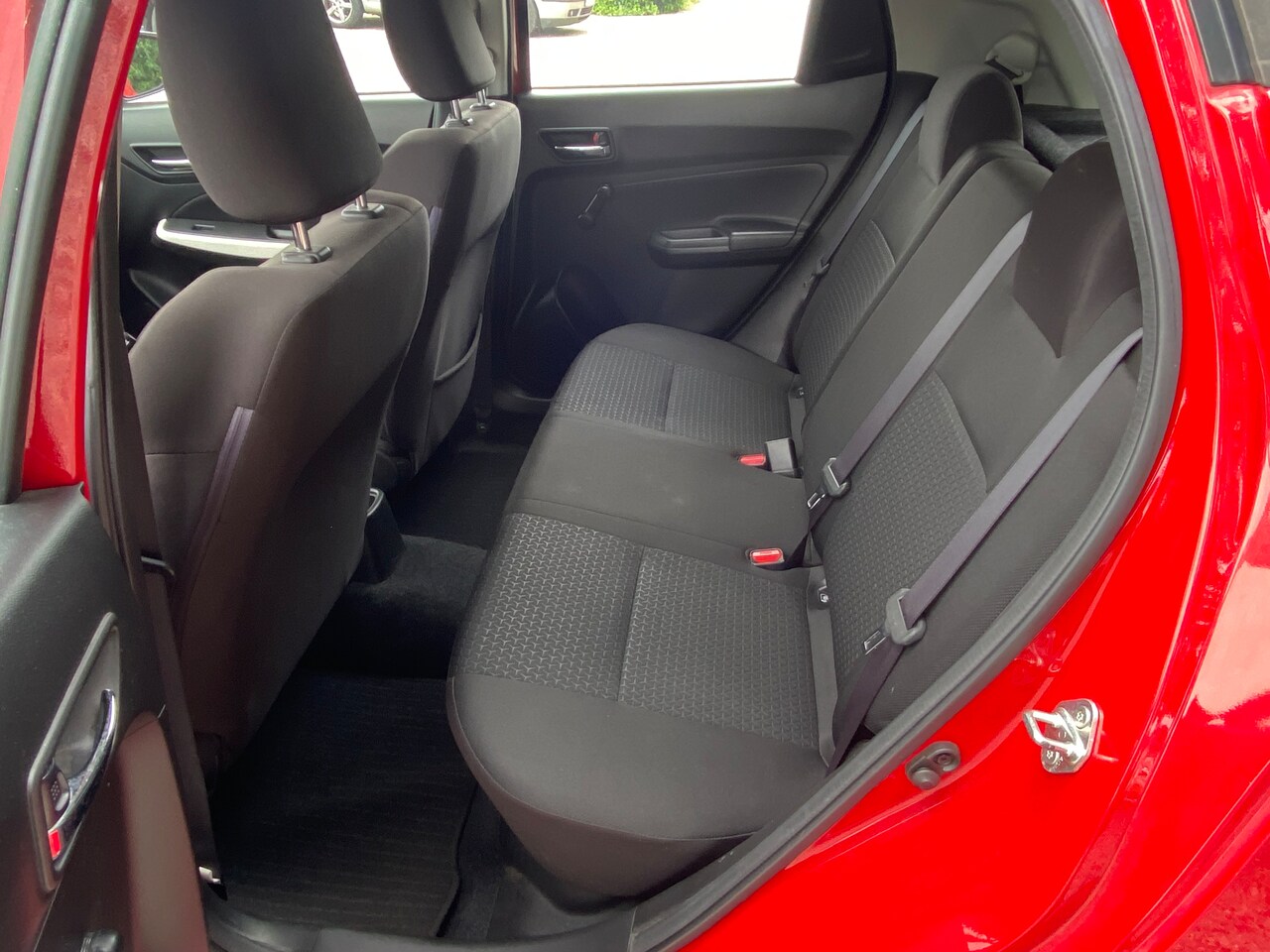Suzuki Swift - 1.2 Comfort COMPLETE ONDERHOUDSHISTORIE BEKEND - LM VELGEN