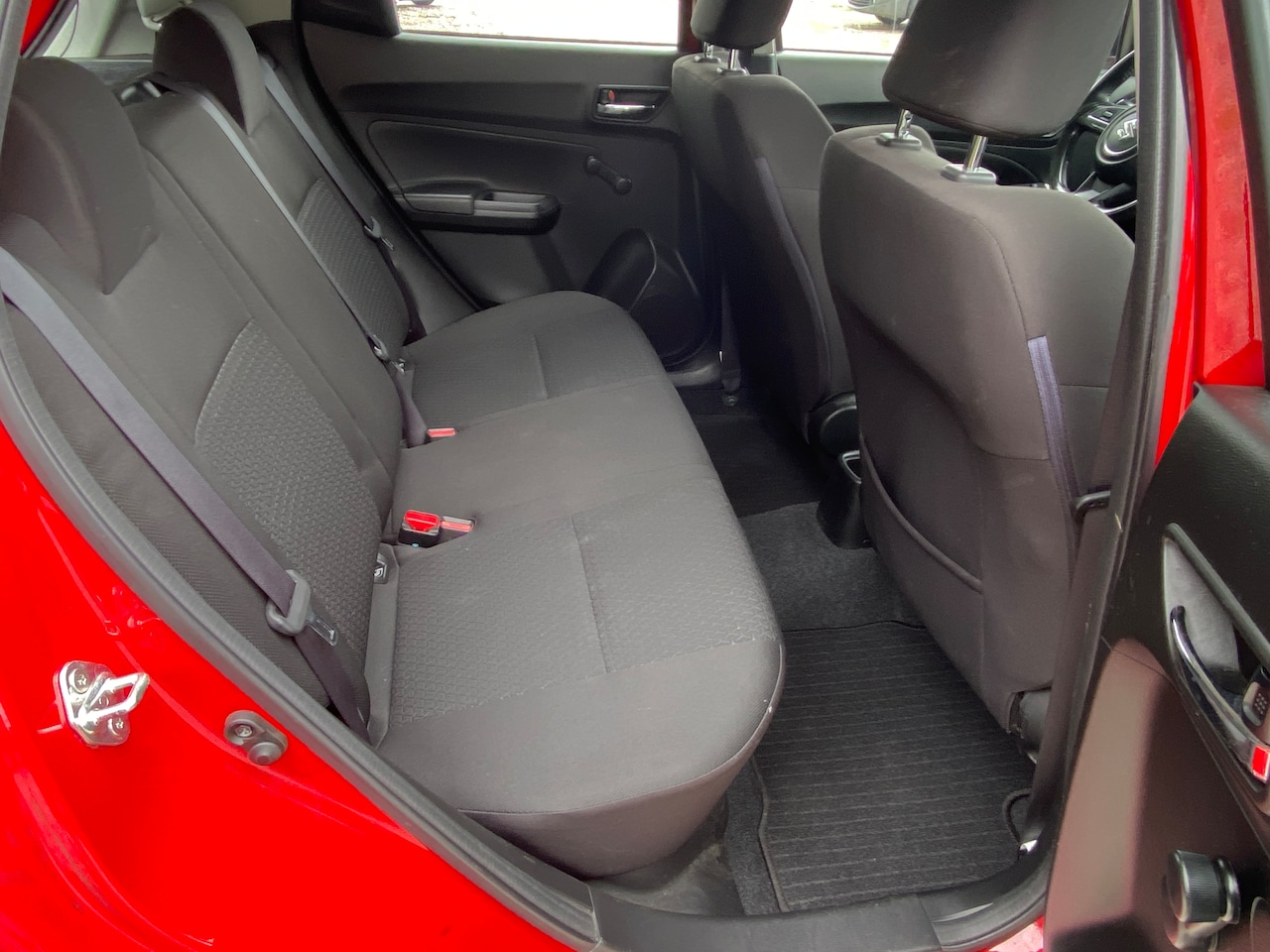Suzuki Swift - 1.2 Comfort COMPLETE ONDERHOUDSHISTORIE BEKEND - LM VELGEN