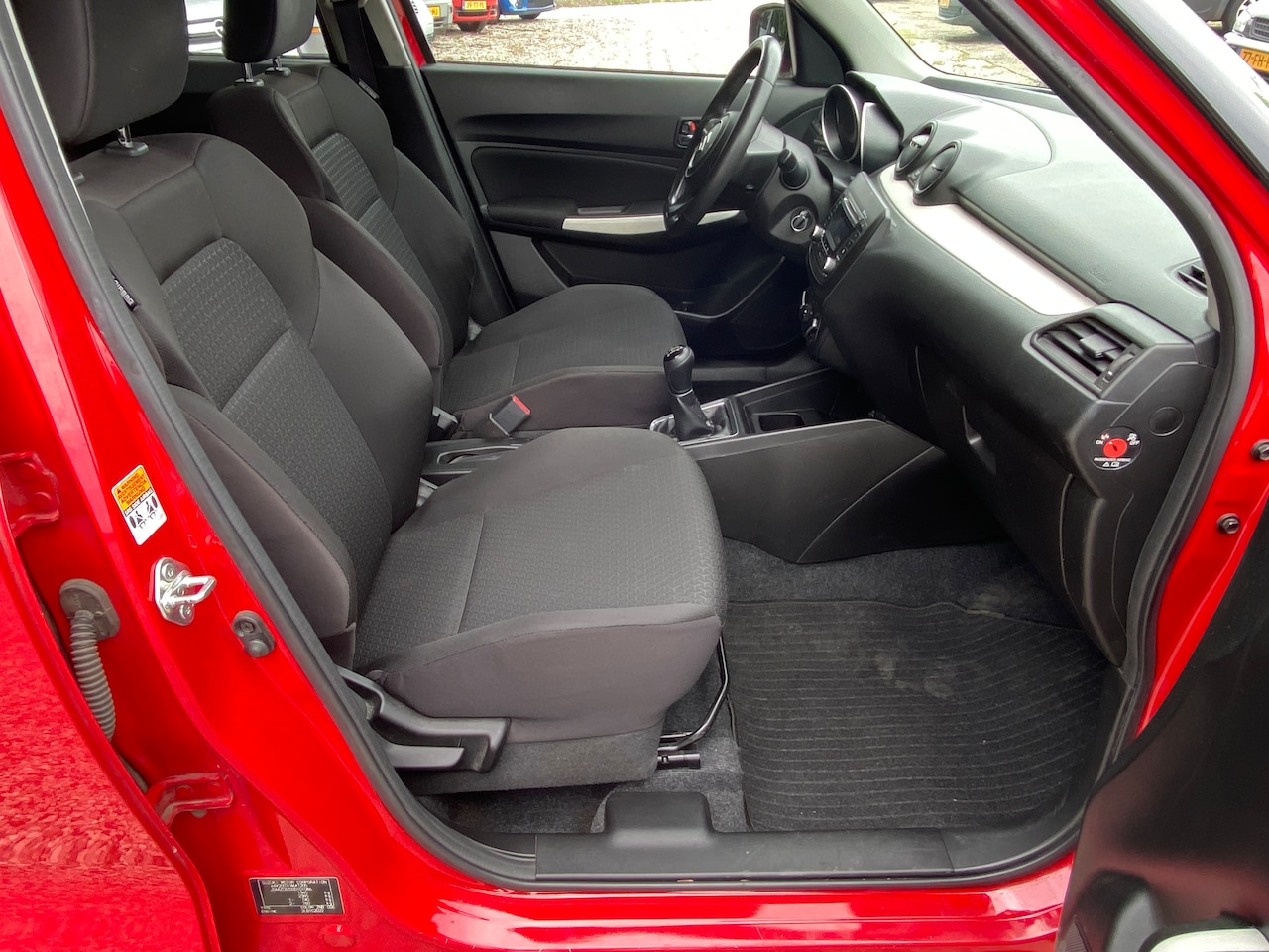 Suzuki Swift - 1.2 Comfort COMPLETE ONDERHOUDSHISTORIE BEKEND - LM VELGEN