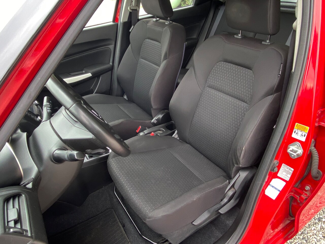 Suzuki Swift - 1.2 Comfort COMPLETE ONDERHOUDSHISTORIE BEKEND - LM VELGEN