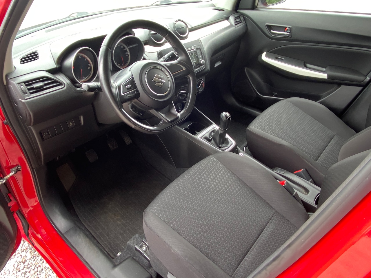 Suzuki Swift - 1.2 Comfort COMPLETE ONDERHOUDSHISTORIE BEKEND - LM VELGEN