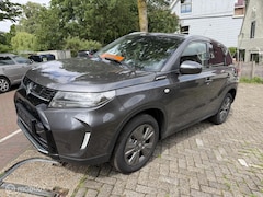 Suzuki Vitara - 1.4 Boosterjet Smart Hybrid Select, AUTOMAAT