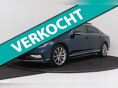 Volkswagen Passat - 1.5 TSI Elegance Business R-Line | Trekhaak | Panoramadak | CarPlay | Digital Cockpit | Ca