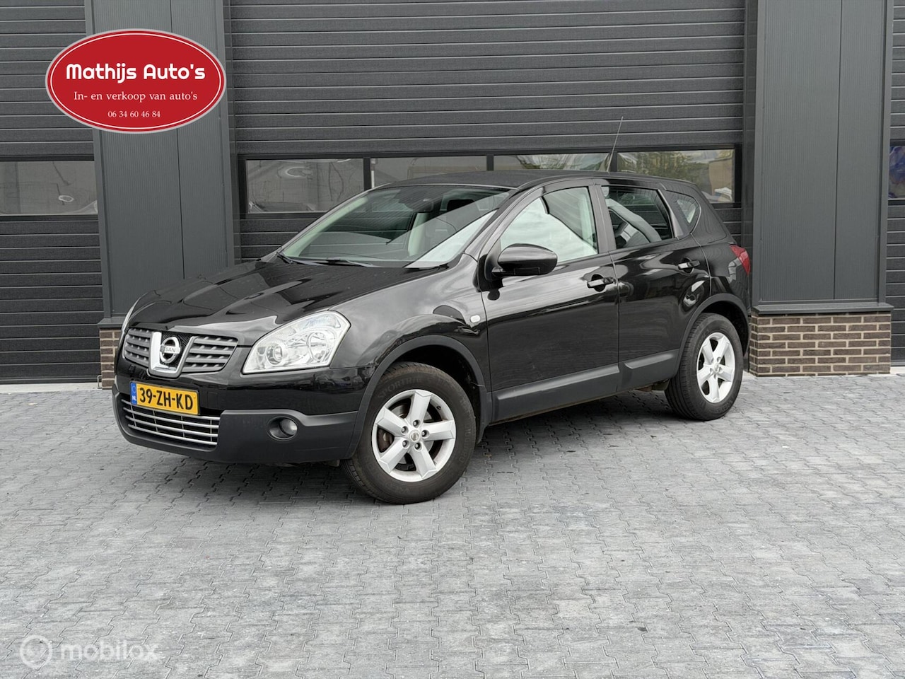 Nissan Qashqai - 1.6 Acenta Clima Cruise Goed onderhouden! Trekhaak! - AutoWereld.nl