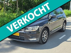 Volkswagen Tiguan - 2.0 TDI Comfortline Business / AIRCO / DSG