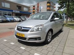 Opel Zafira - 2.2 Essentia Clima/cruise etc