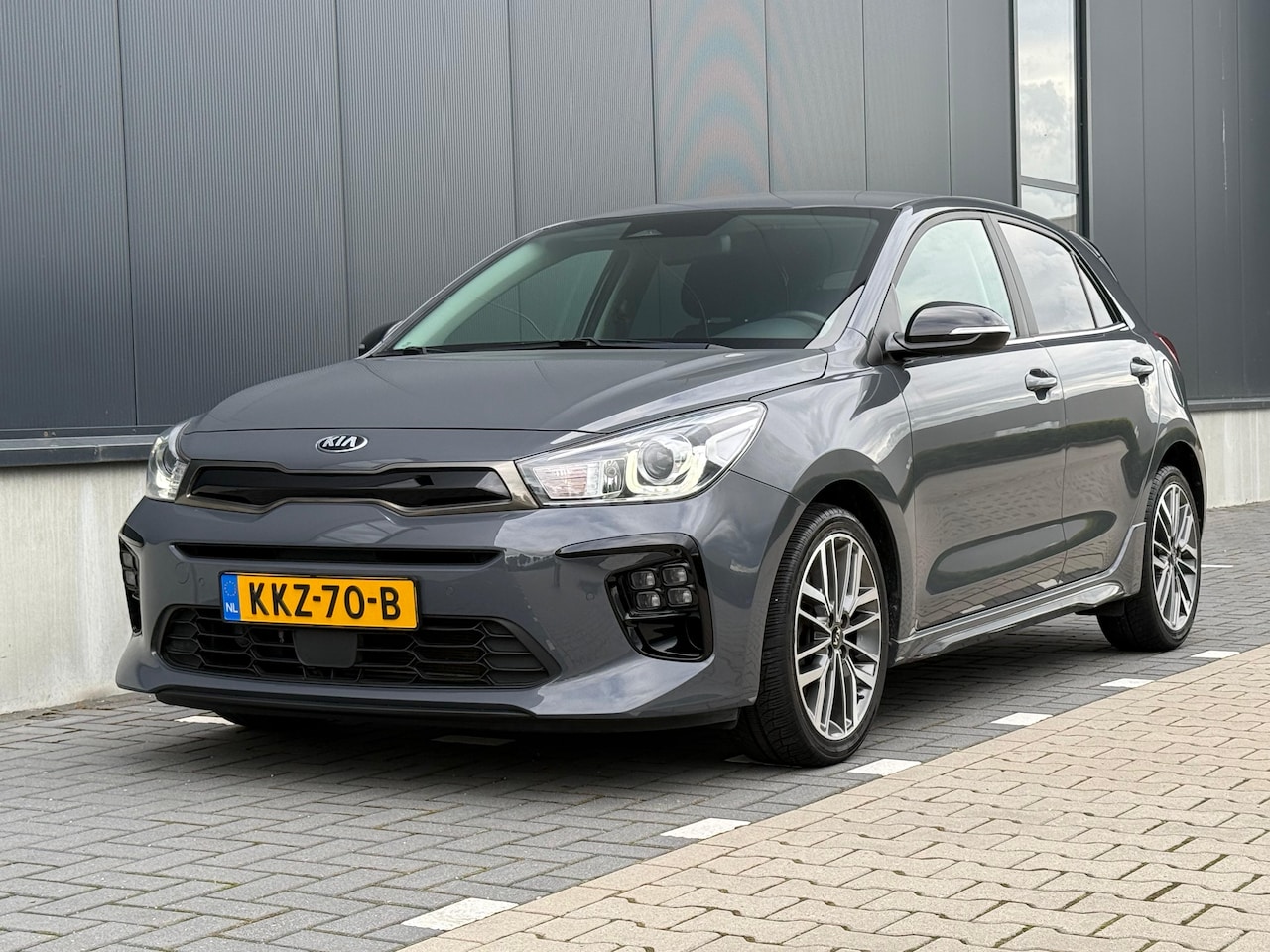 Kia Rio - 1.2 GT-Line Camera - Stuurwielverw. - Carplay - 17" - AutoWereld.nl
