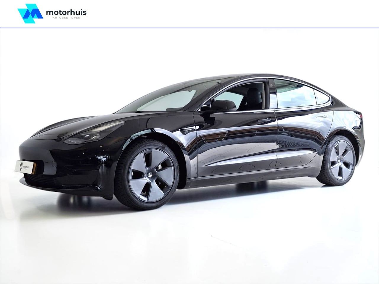 Tesla Model 3 - Standard RWD Plus 60 kWh SOH 94,8% LEDER LED NAVI CAMERA PANO - AutoWereld.nl