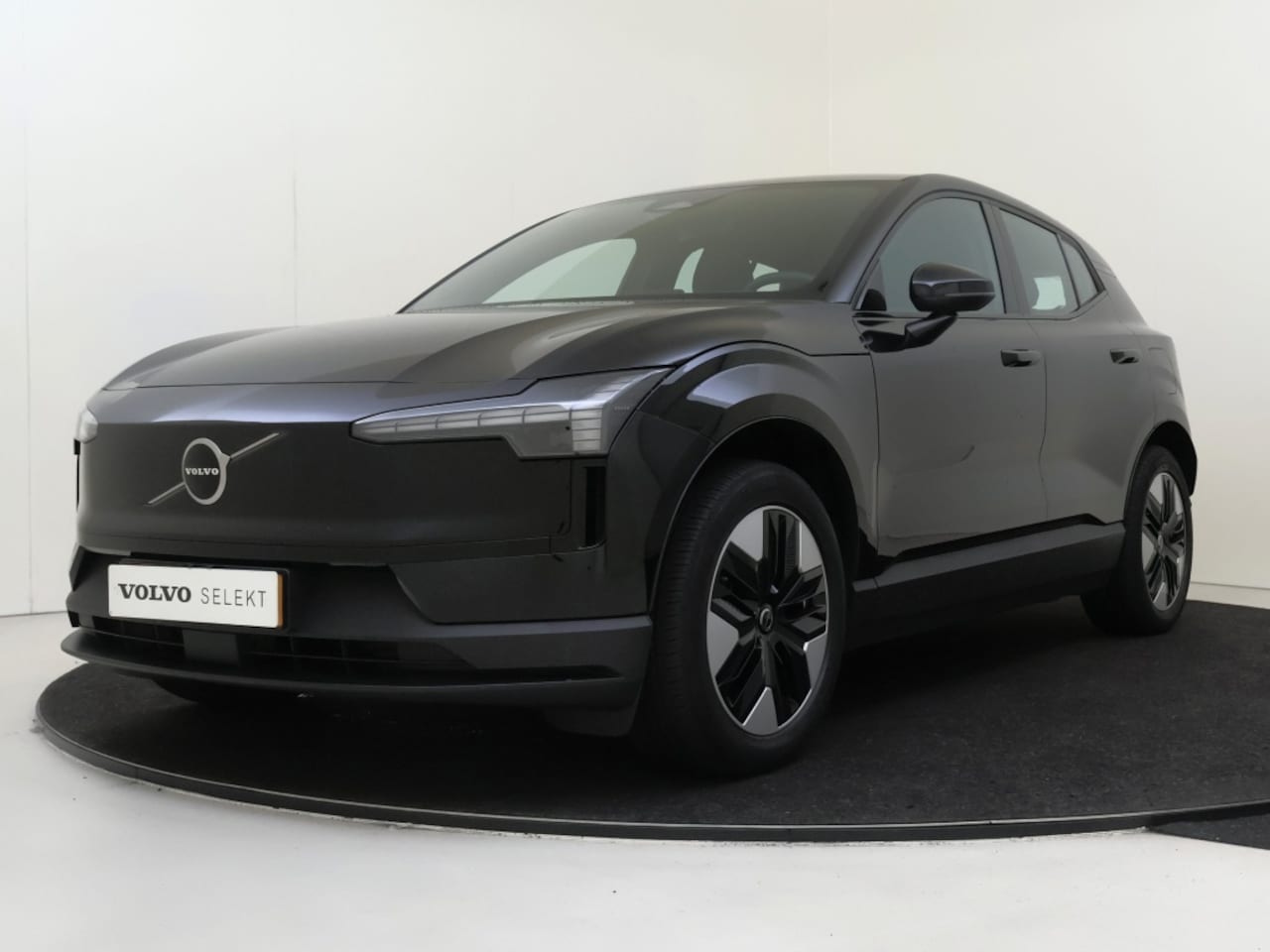 Volvo EX30 - Single Core 51 kWh - AutoWereld.nl