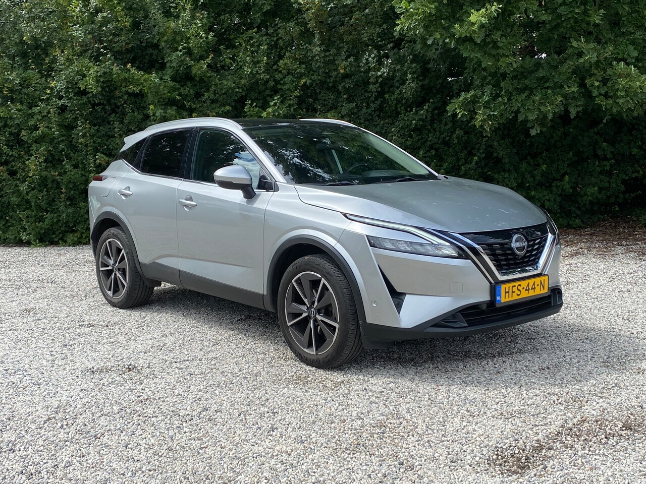 Nissan Qashqai - 1.3 MHEV Xtronic Acenta LAGE KM-STAND!!