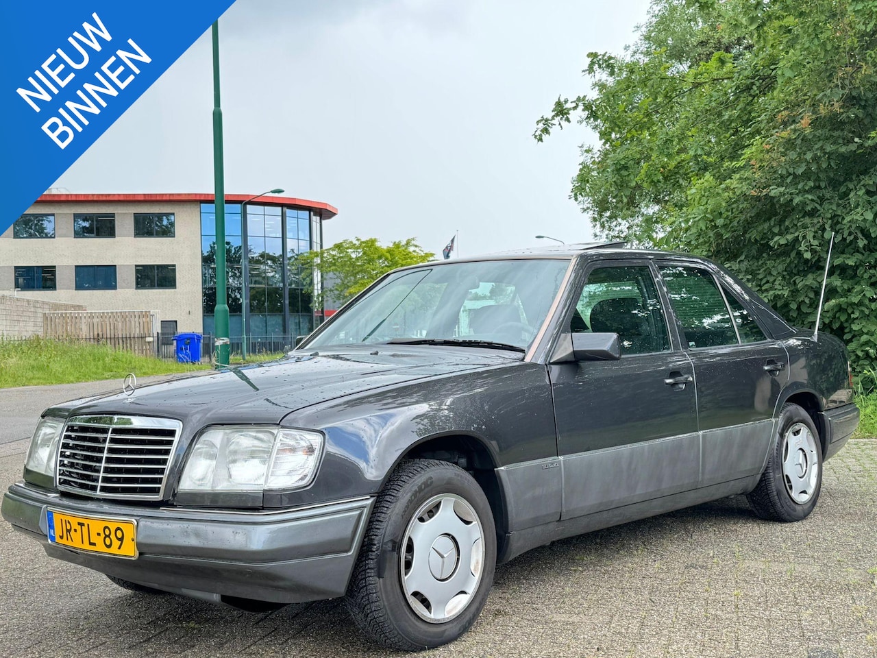 Mercedes-Benz E-klasse - 220 Elegance Autom./NAP/DAK - AutoWereld.nl