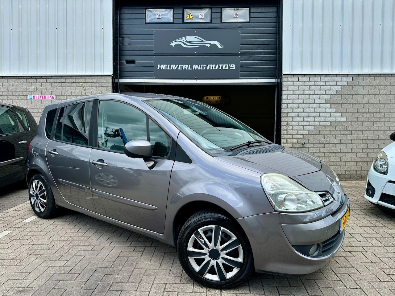 Renault Grand Modus - 1.2 TCE Dynamique | RIEM V.V | Clima | PDC | TREKHAAK - AutoWereld.nl