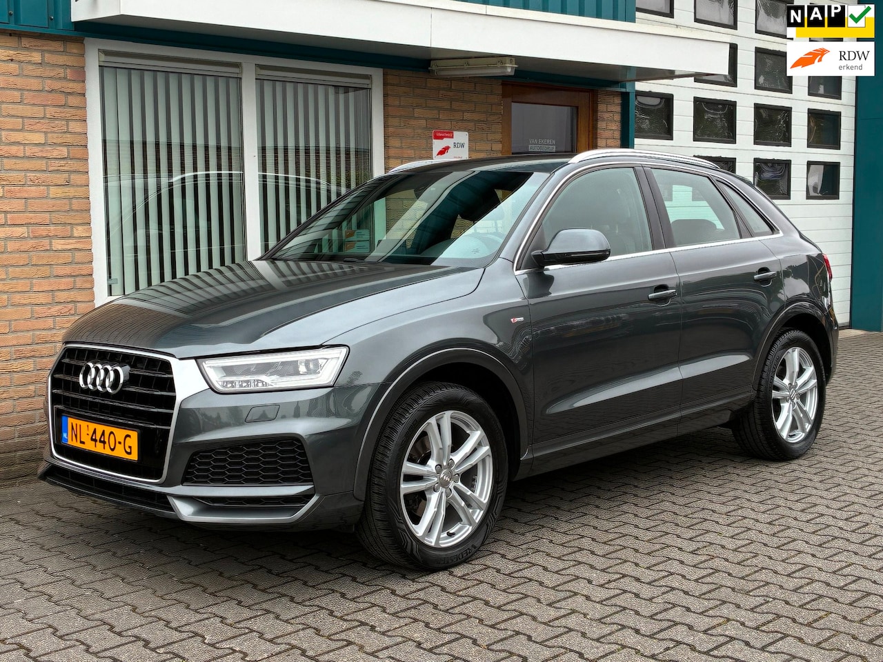 Audi Q3 - 1.4 TFSI CoD Sport S Line Edition Automaat - AutoWereld.nl