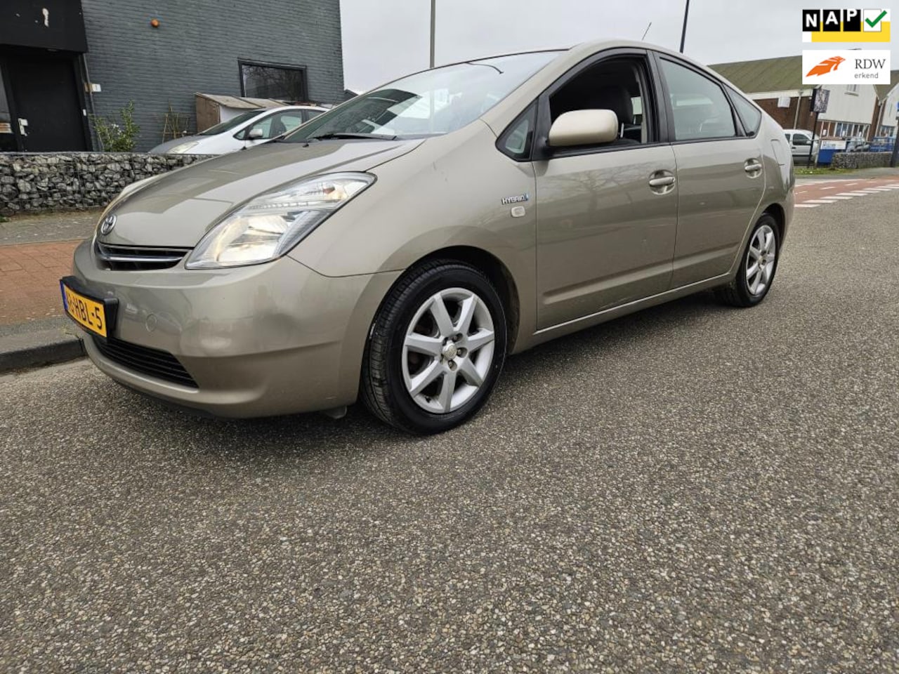 Toyota Prius - 1.5 VVT-i Comfort GARANTIE - AutoWereld.nl