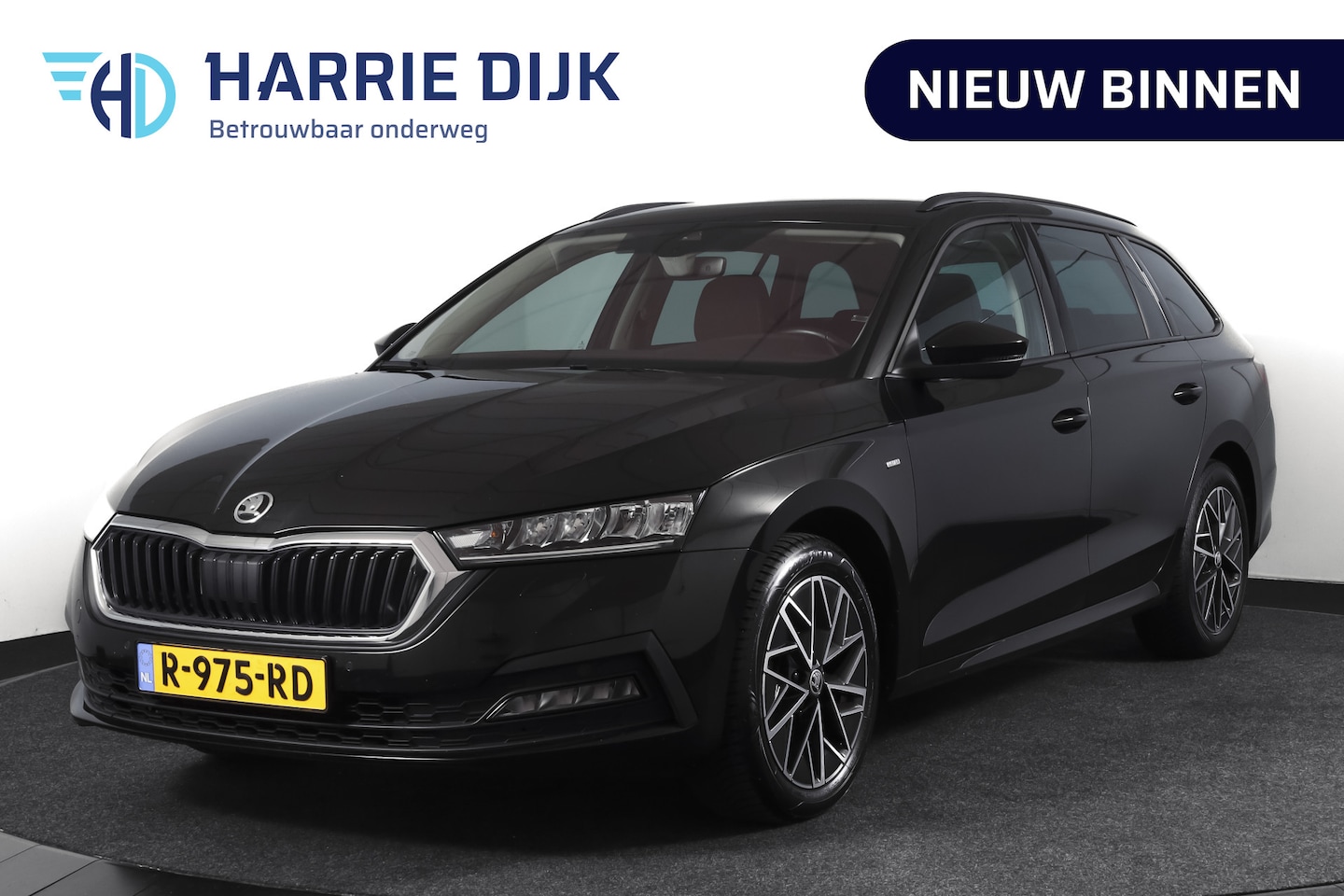 Skoda Octavia Combi - 1.5 e-TSI 150 PK Business Edition Plus - Automaat | Dig.Cockpit | Adapt.Cruise | Stoel-+St - AutoWereld.nl