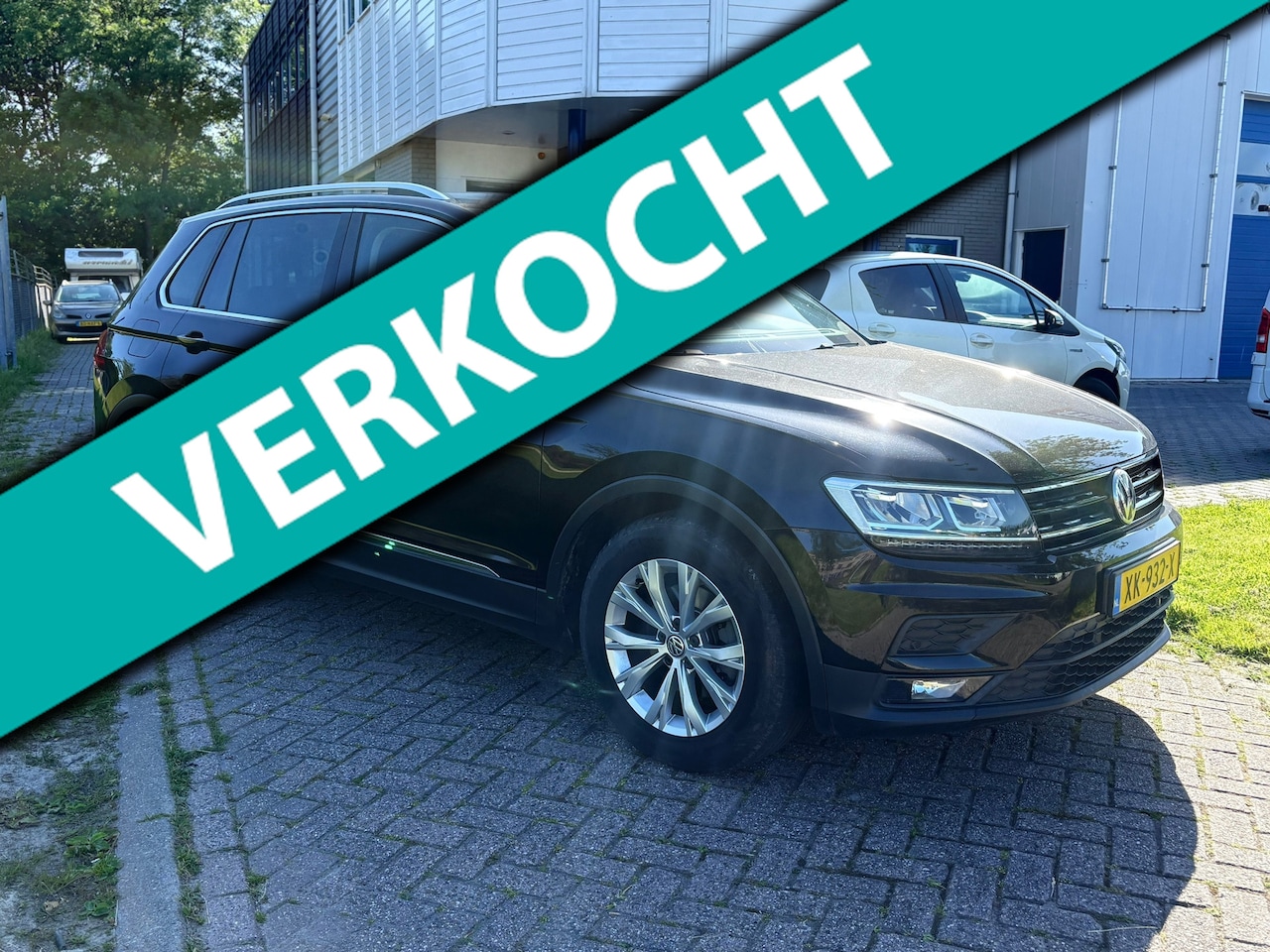 Volkswagen Tiguan - 1.5 TSI Comfortline Business/Clima/Ecc/Led/NL/Dealer auto - AutoWereld.nl