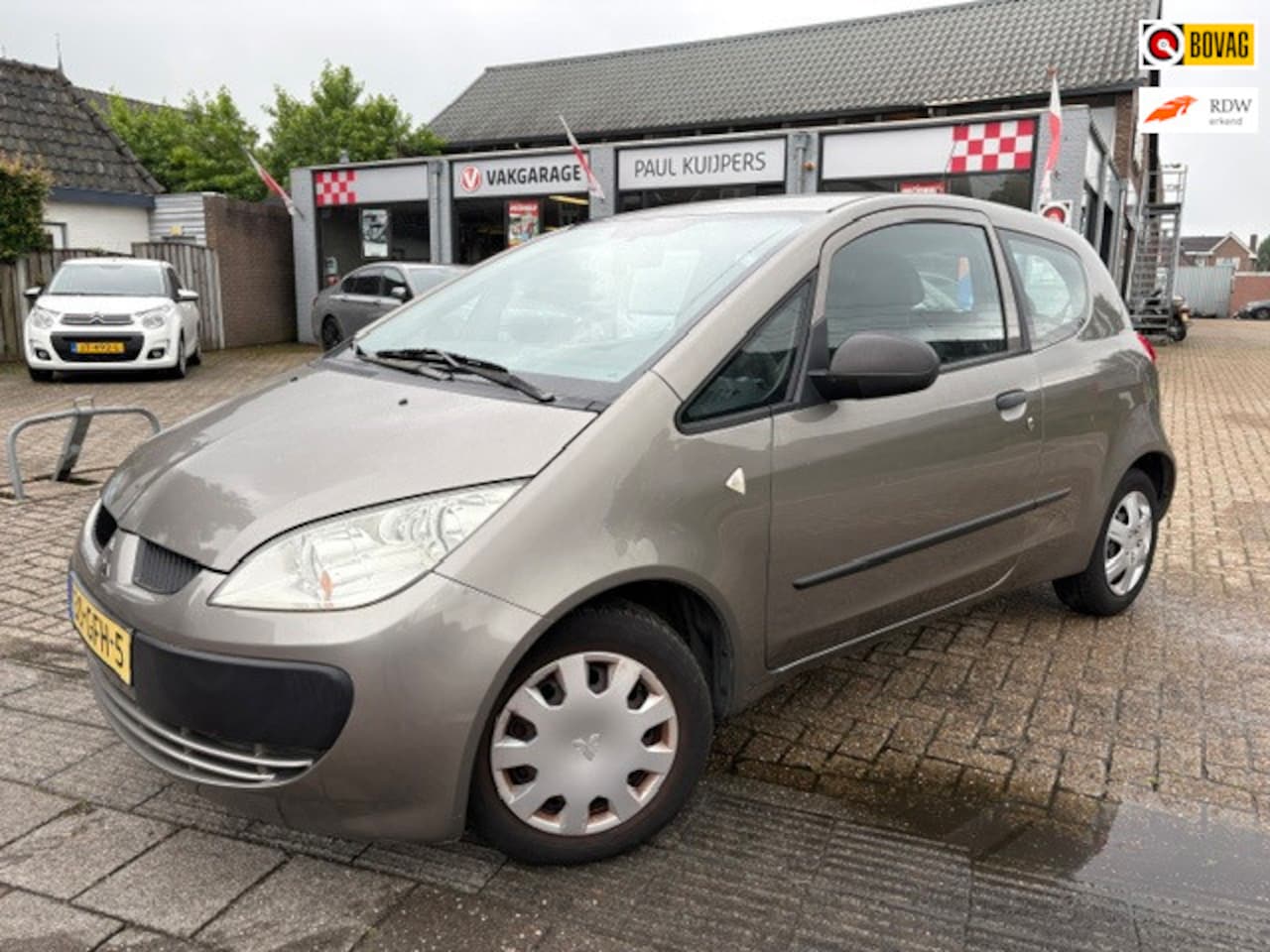 Mitsubishi Colt - 1.3 Incharge *airco + apk tot 6-2027* - AutoWereld.nl