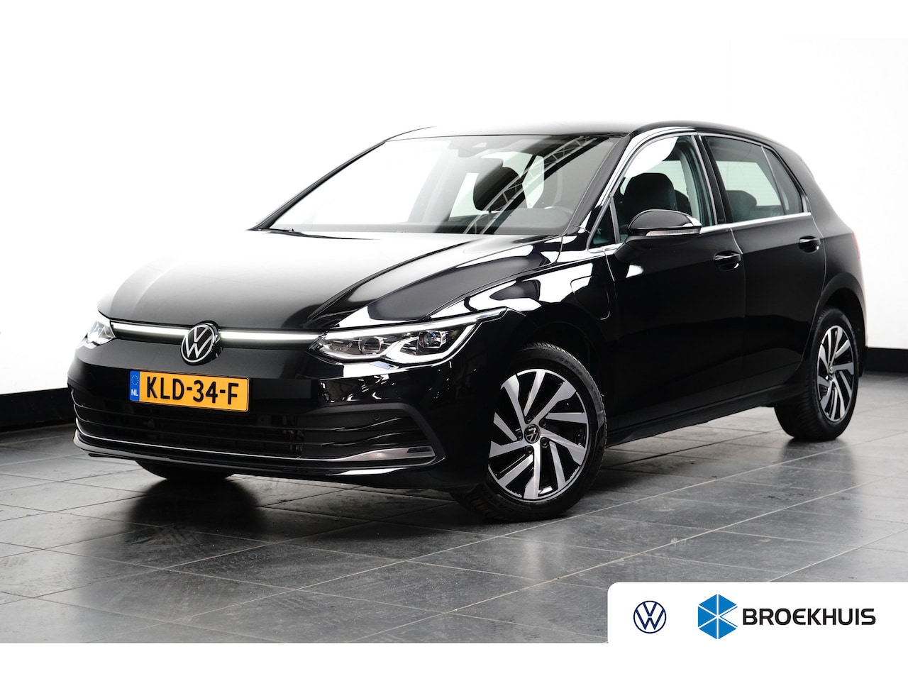 Volkswagen Golf - 1.4 eHybrid Style | Full-LED koplampen | Parkeersensor achter | Volledig digitaal instrume - AutoWereld.nl