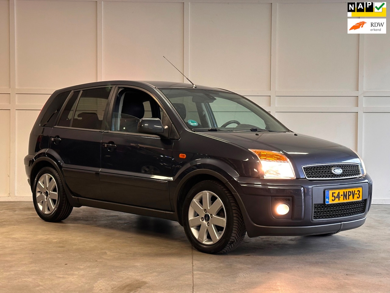 Ford Fusion - 1.6-16V Futura / Automaat / Airco / 2010 - AutoWereld.nl