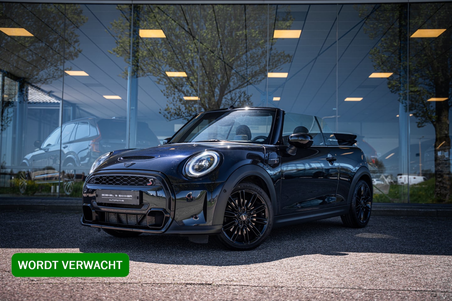 MINI Cabrio - 2.0 Cooper S MINI Yours ** Leder Carbon ** HUD ** LED ** Navigatie - AutoWereld.nl