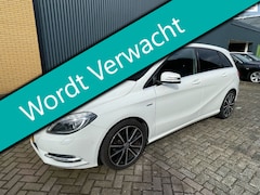 Mercedes-Benz B-klasse - 180 Ambition Clima Schuifdak Navi Xenon Trekhaak
